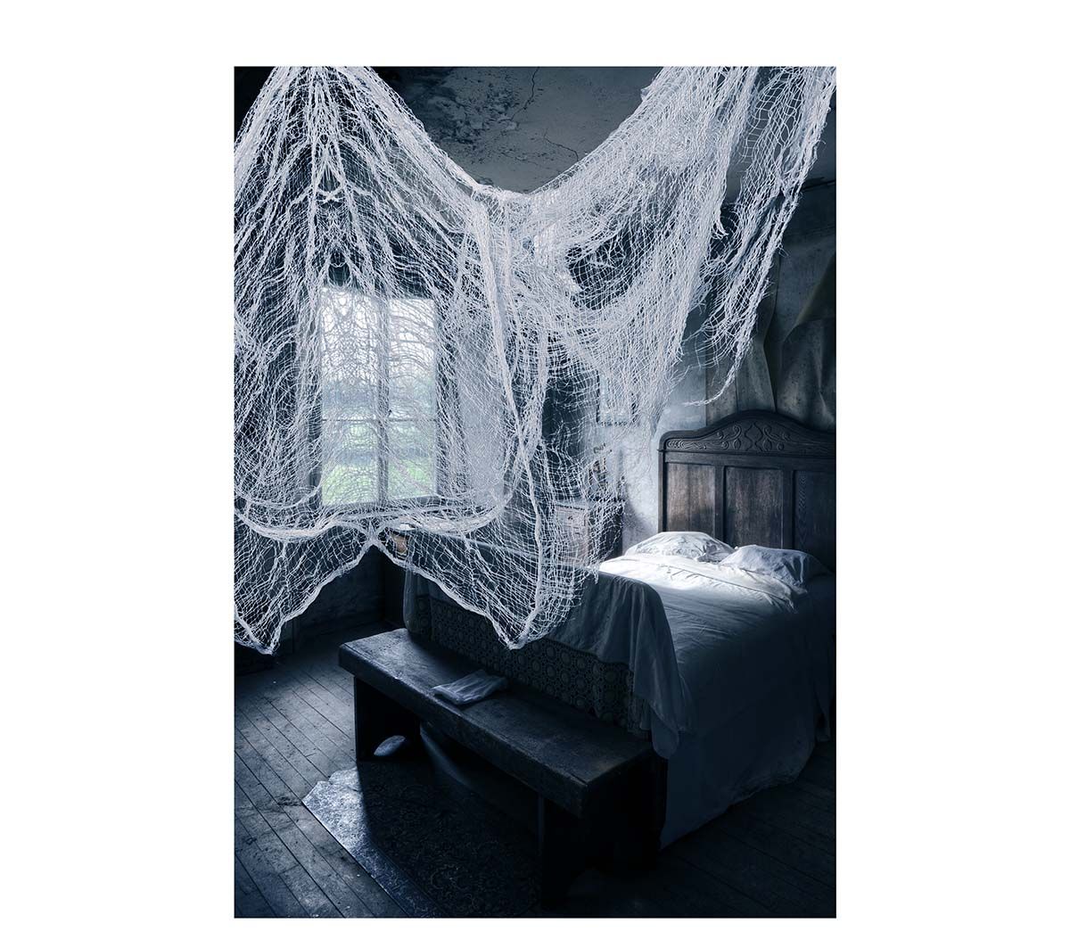 Hangdecoratie griezelige witte stof 76 x 228 cm halloween